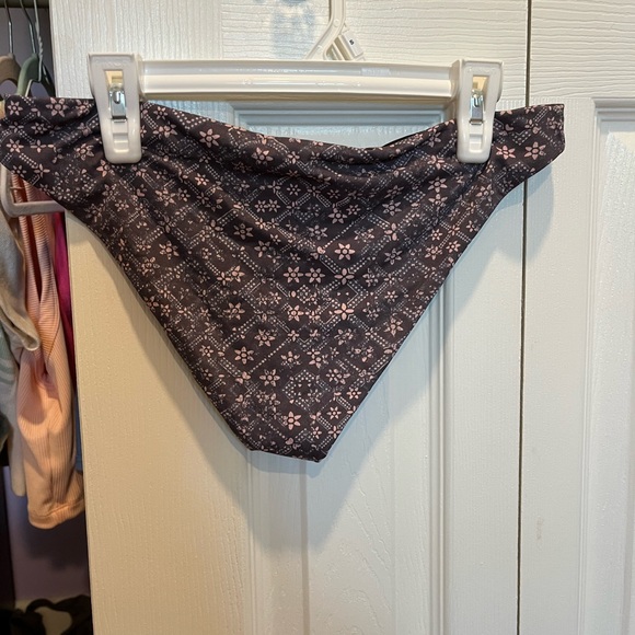 Eberjey bikini bottems, size xs, multi color - Picture 3 of 3